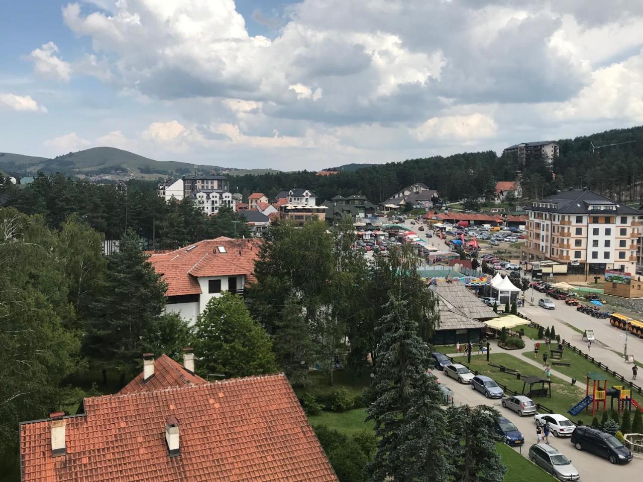 Ferienwohnung Lux Apartman Andjela Zlatibor Exterior foto